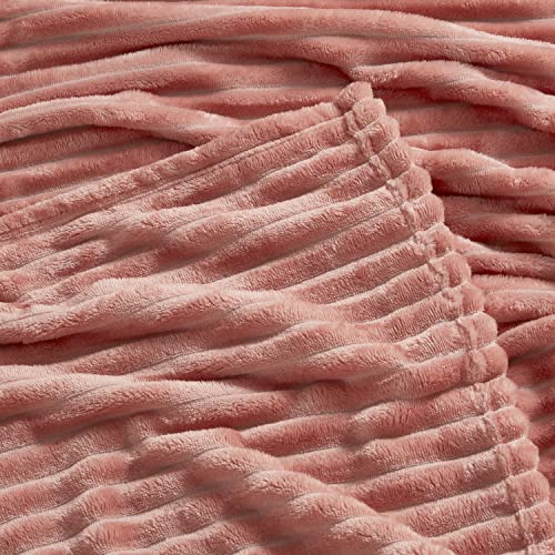 Nestl Misty Rose Fleece Blanket – Bed Blankets Queen Size, Lightweight Fuzzy Blanket, Super Soft Blanket, Queen Size Blanket For Bed, Cut Plush Blanket, 90 X 90 Inches Warm Cozy Queen Blanket #TOP7