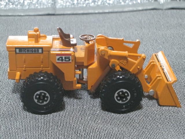 Amazon.co.jp: シンセイミニパワー TCM ホイールローダー トラクター