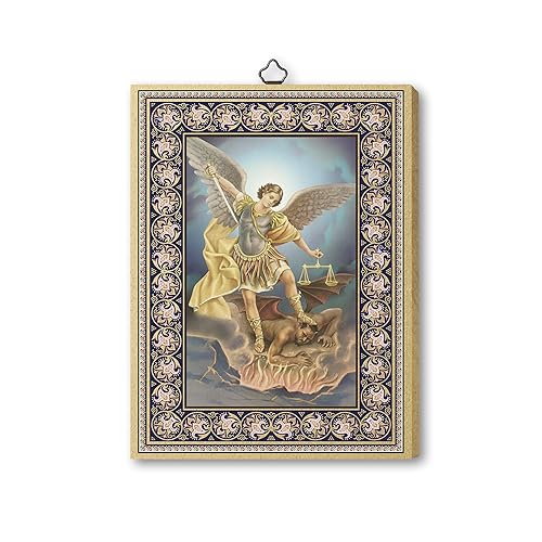 L'immagine raffigurante San Michele Arcangelo è inserita in una cornice rinascimentale ed è applicata su una tavola di legno di 6 millimetri.