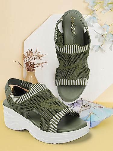Image of Smart & Sleek Women Lightweight Sports Flatforms Sandals-AB69