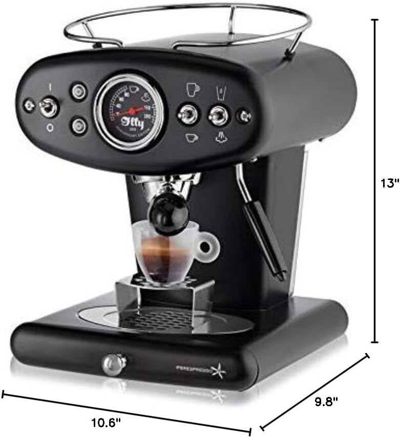 Dimensioni della macchina Illy X1 Anniversary: ​​10.6 pollici di larghezza, 9.8 pollici di profondità, 13 pollici di altezza.
