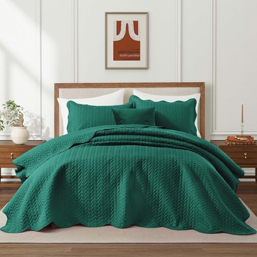 IR Imperial Rooms Twin Quilt Bedding Set Size (68” x 86”) + 1 Pillow Shams (20” x 26” + 2”) - 2 Pcs All Season Lightweight Reversible Microfiber Coverlet Embossed Quilt Bedspread (Emerald)