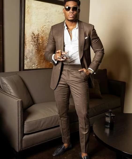 Men's Shawl Lapel Suit 2 Pieces Tuxedos Coffee Color Jacket and Pants Casual Party3