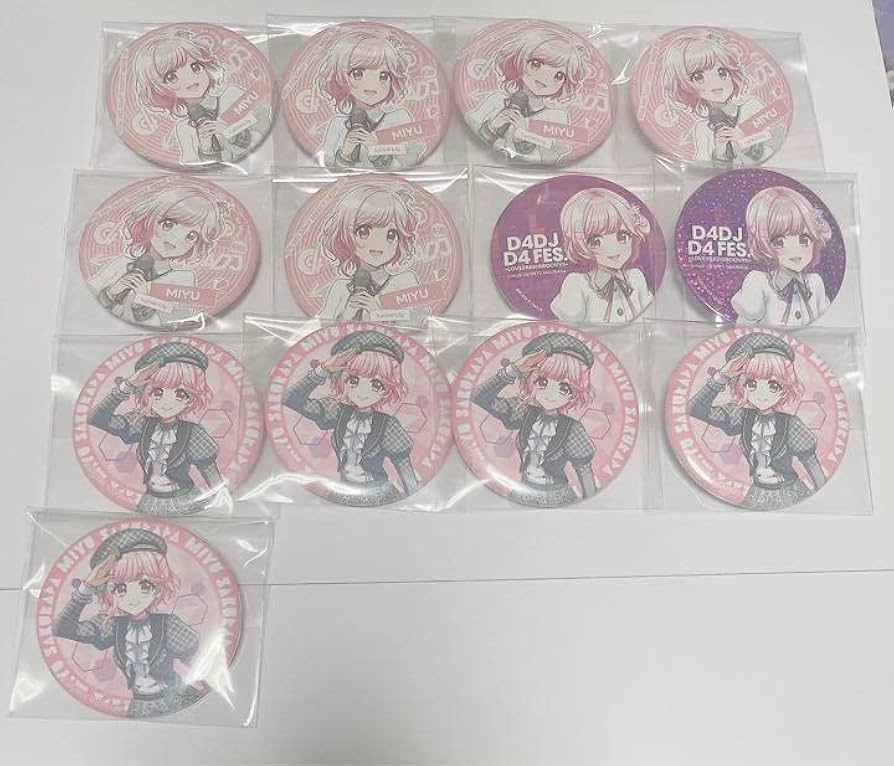 Amazon.co.jp: D4DJ 桜田美夢 缶バッジ 9P2P : Hobbies