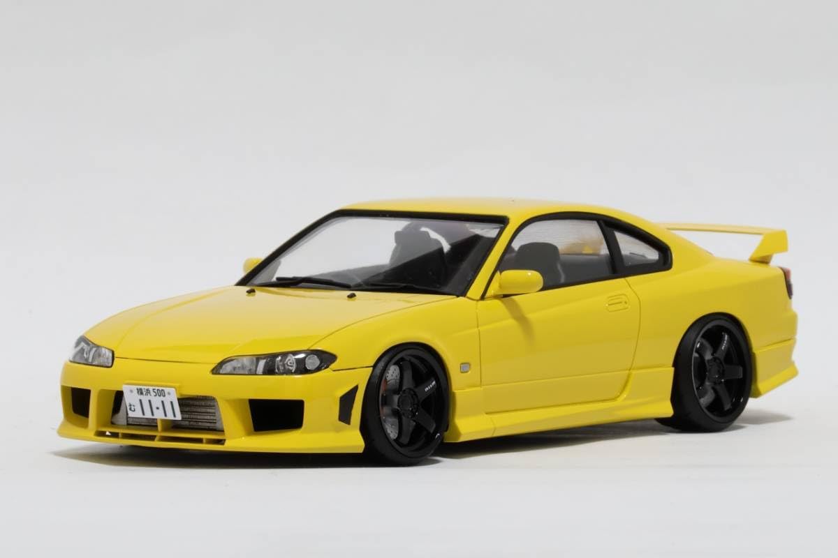 Amazon.co.jp: 1/24 アオシマ S15シルビア 純正フルエアロ イエロー 