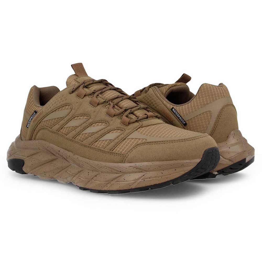 Zapatillas de Trekking Paredes Insua LT25587 en Color marrón - Hombre