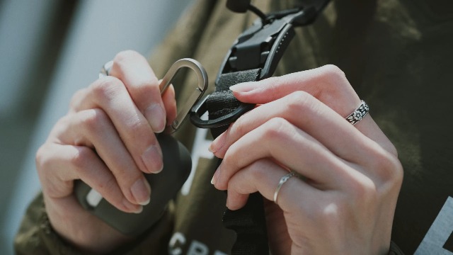 RhinoShield Sangle Téléphone Magnétique - Lanière Ultra-Rapide Avec Adaptateur Inclus