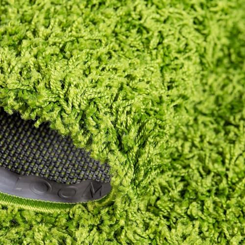 Image of Solid Fluffy Rugs and Carpet for Hall and Drawing Room 5x5 Square Grass Green Color