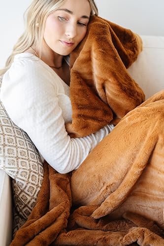 Image of SARANONI Oversized Luxury Blanket | Breathable Super Soft, Lush, Plush Comfy Blankets for Adults | Camel - X-Large 60 inch x 80 inch