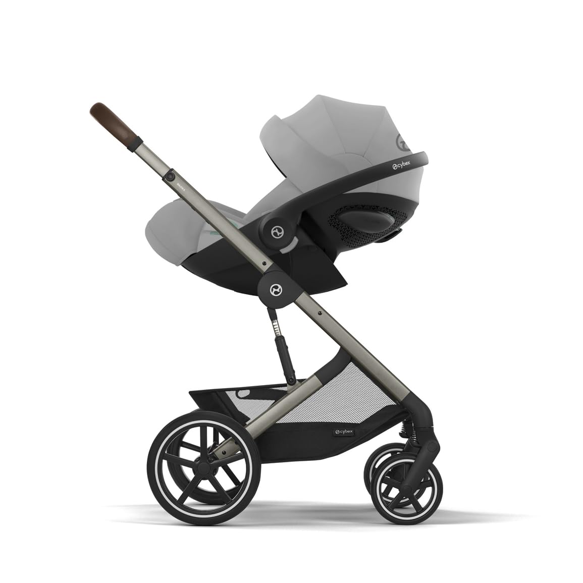 Cloud G i-Size Plus/Stone Grey-mid grey PU1