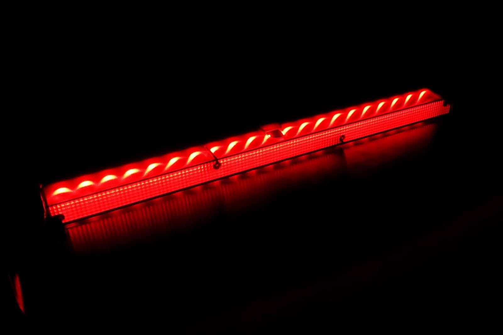 Luce Arresto Posteriore Per A-udi A4 S4 B8 Berlina 2007 2008 2009 2010 2011 2012 2013 2014 2015 Lampada Luce Di Arresto Freno Di Alto Livello Luce Stop Montaggio Alto