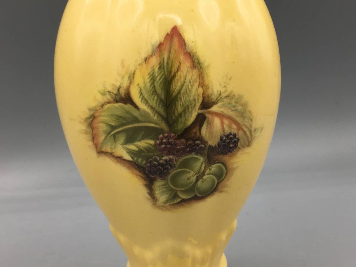 Amazon.co.jp: エインズレイ オーチャードゴールド フルーツ柄 花瓶