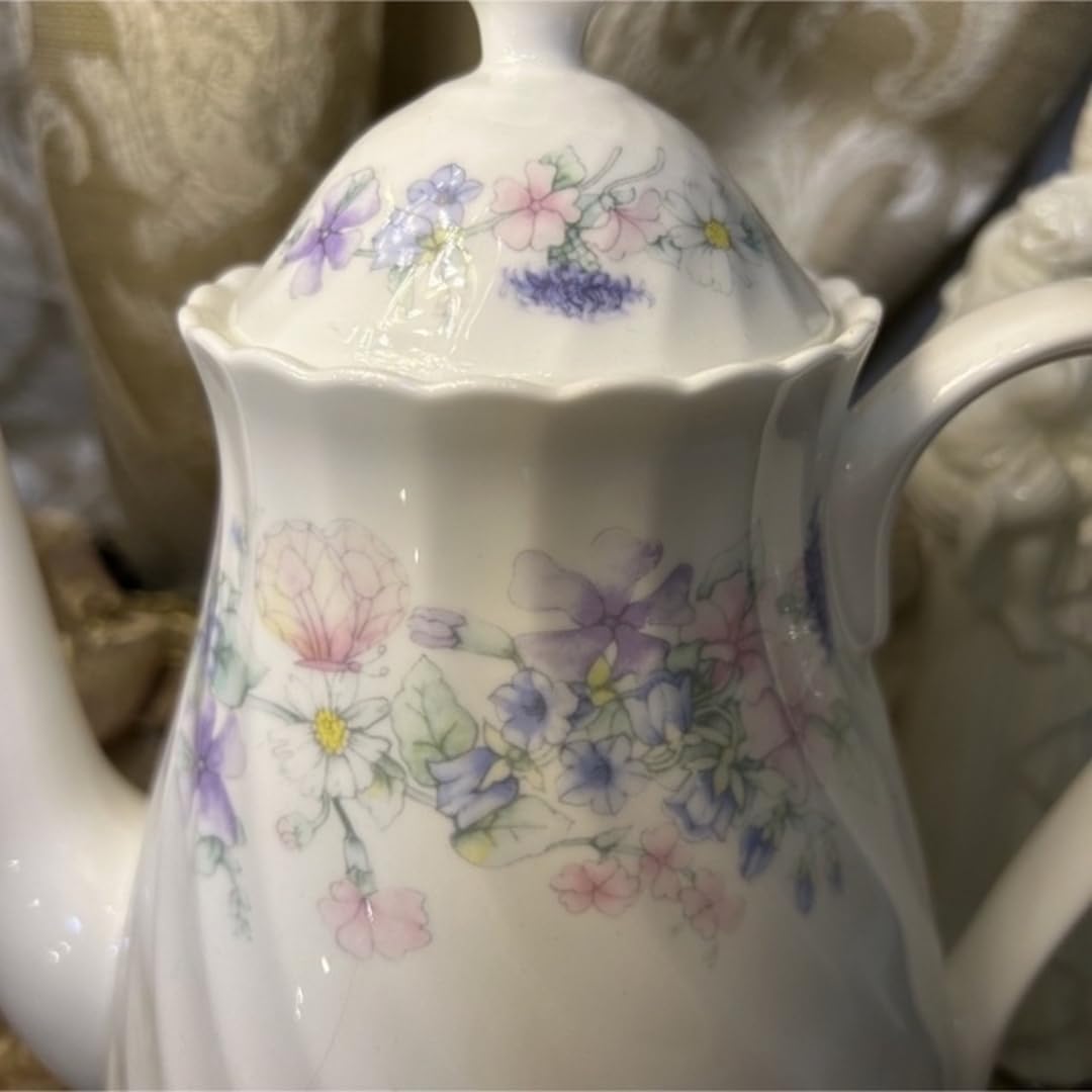 Amazon.co.jp: 英国製 WEDEWOOD Angela 淡いお花 儚い ❁*.゜コーヒー 