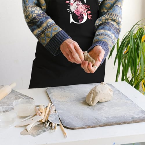 OzosKeiw Personalized Aprons with Pockets, Cute Aprons for Chefs Baking Gardening Kitchen, Cooking Gifts for Moms Birthday Mothers Day Christmas