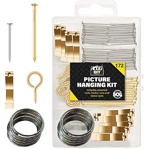 SOL 172pk Picture Hanging Kit with Hooks Cover