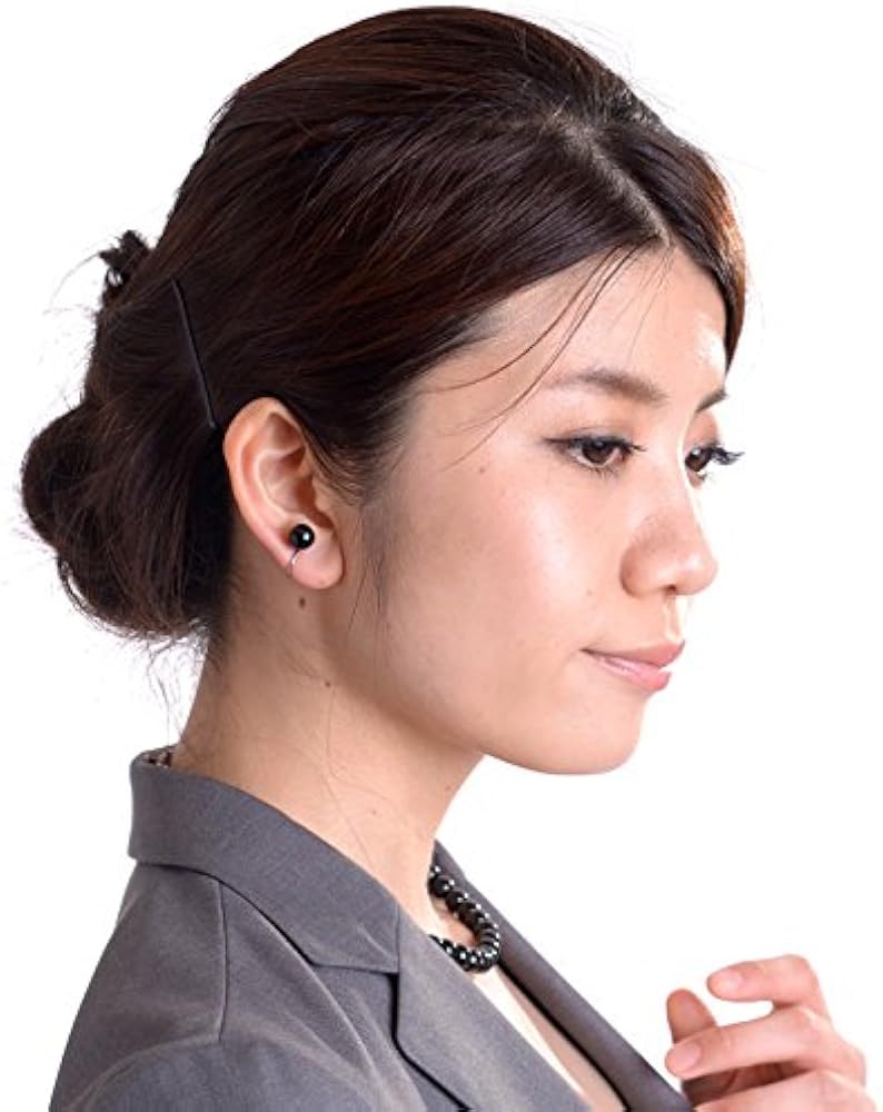 Amazon.co.jp: 日本製ブラックオニキスピアス 8mm丸珠 チタンポスト