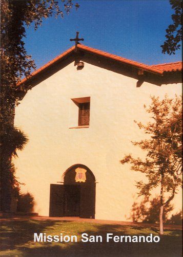 Mission San Fernando réplica fiel para solucionar la falta de personalidad en repisas