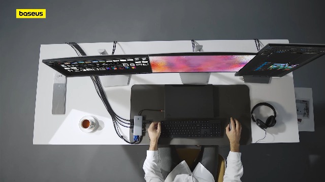 Baseus USB C Docking Station 3 Monitore, 13-in-1 USB C Hub mit 2 HDMI 4K@ 60Hz, DisplayPort 4K@120Hz, VGA, USB 3.1 10 Gbps Datenübertragung, PD 100W und Ethernet für Dell/HP/Lenovo/Surface Laptop