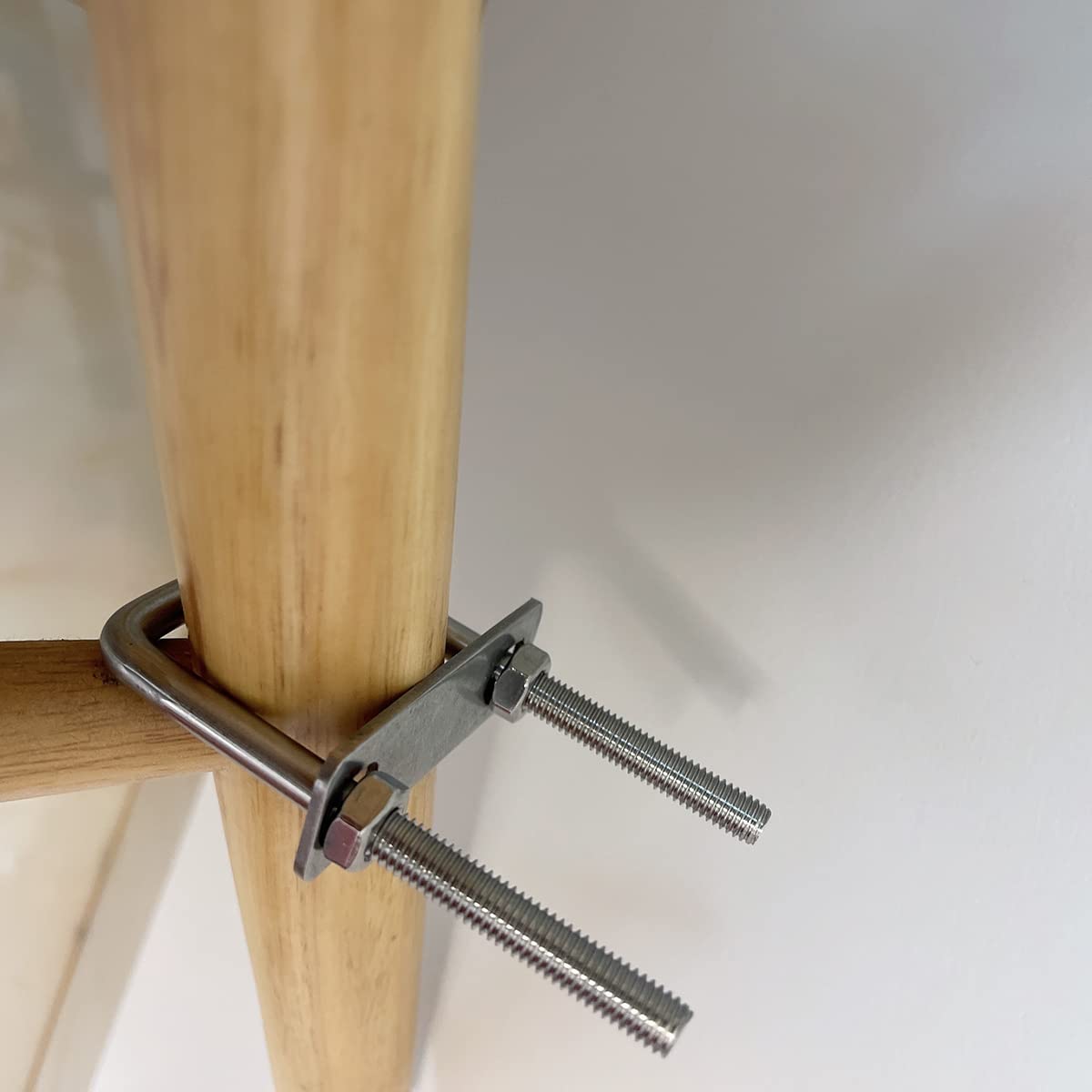 4 Pcs Boulons en U Carrés Acier Inoxydable 304 M8 100x60mm Carré en U Tube avec écrous, plaque de cadre pour Fixation des Tuyaus ou comme Accessoires de Bateau ou de Yacht pour Corde de Boulon