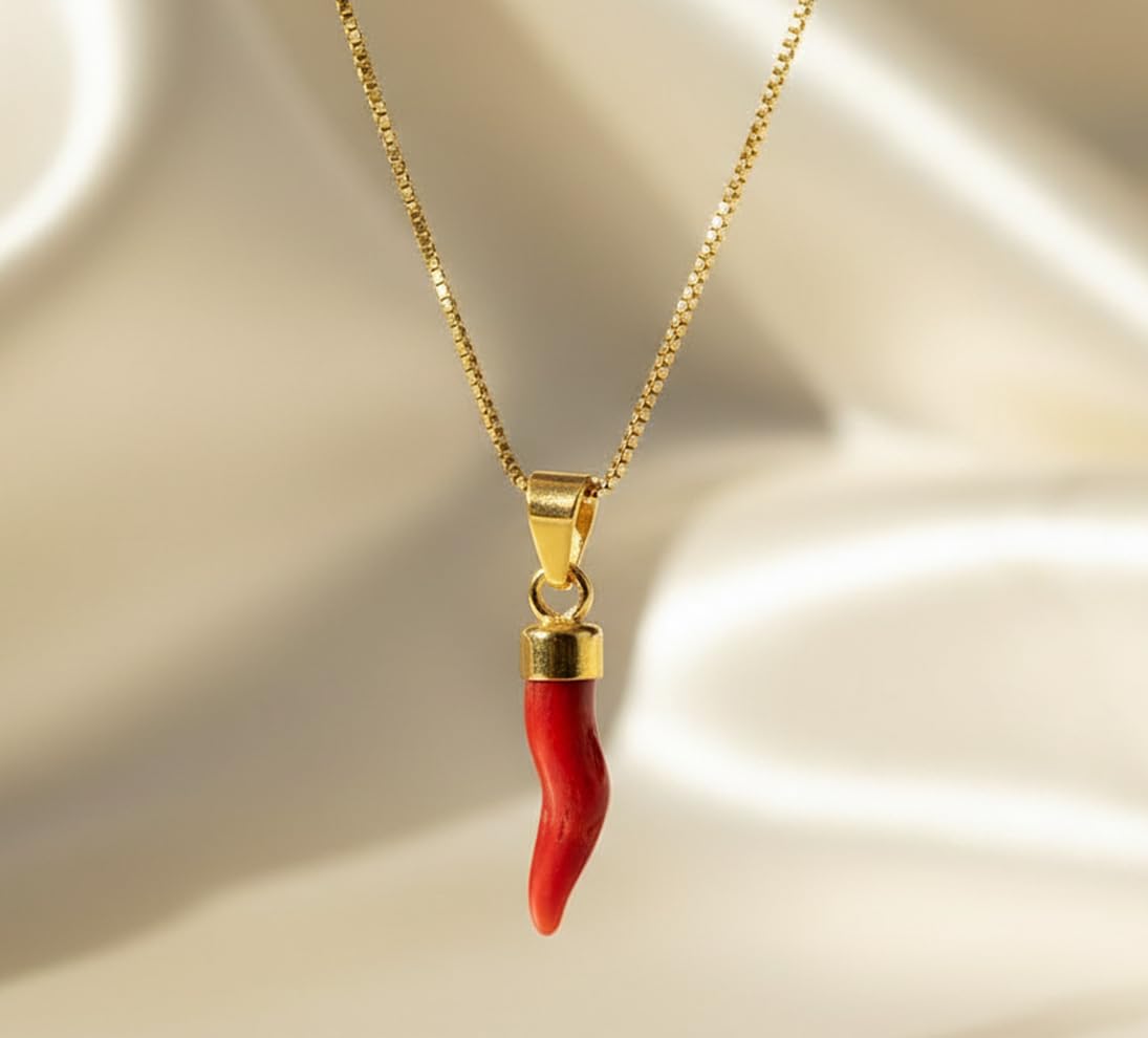 Collana con Cornetto Portafortuna in Corallo Rosso del Mediterraneo e Argento 925 Placcato Oro