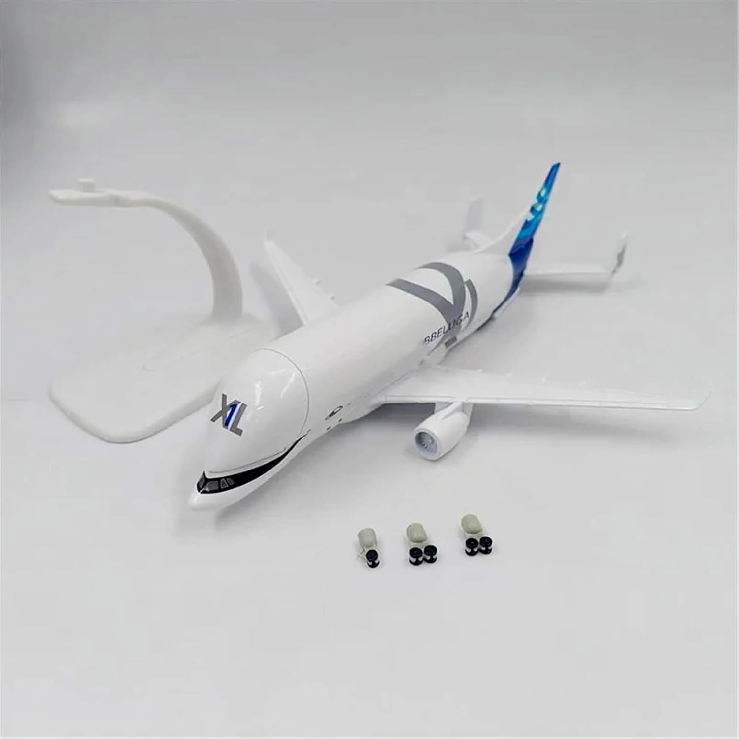 アリタリア貨物機D C-8-62 C F Amazon.co.jp: 1:200 スケール アリタリア航空 DC-8-62 I-DIWN