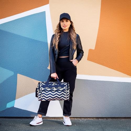 World Traveler Chevron, Navy White Chev, 16-inch2