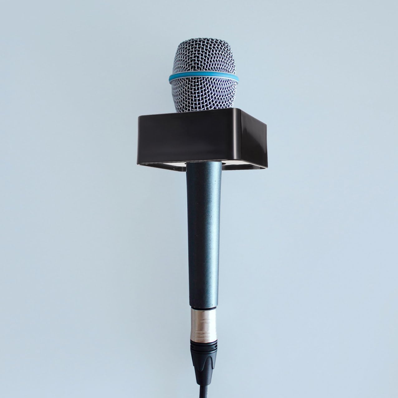UPKOCH 3pezzi Supporto Per Microfono Professionale Con Logo Personalizzabile Base Stabile Per Interviste Design Creativo Per Giornalisti e Presentatori