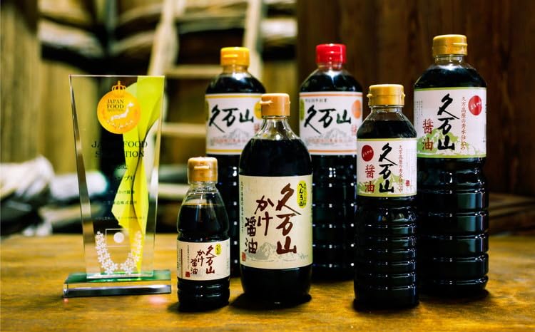 Amazon.co.jp: 「久万山かけ醤油 600ml×6本」 ｜ 国産 しょうゆ 伝統の