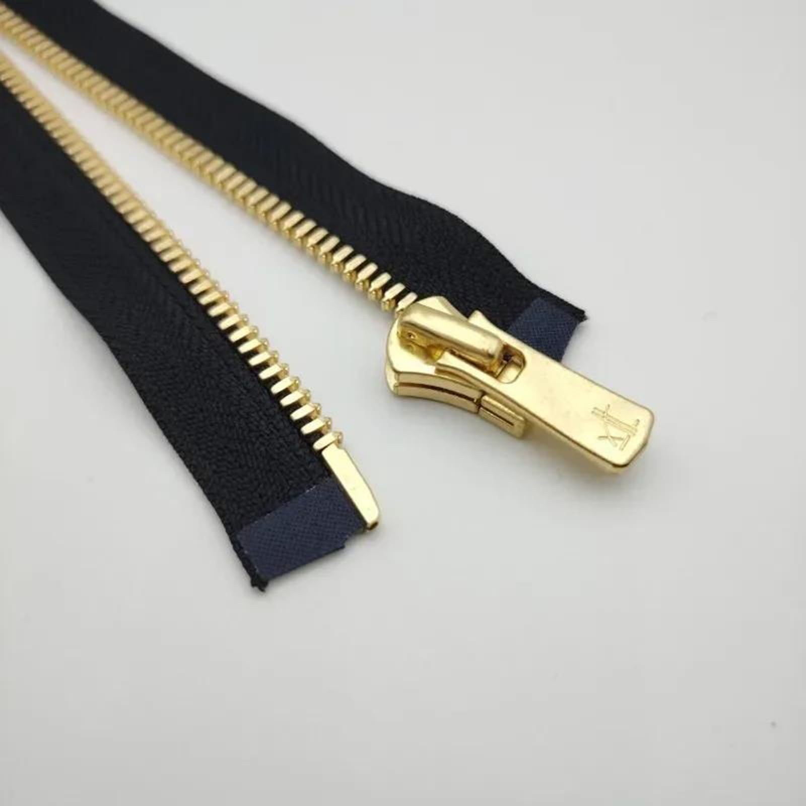 YUEKOPOU Cremallera metálica con cadena de dientes de maíz n.° 5, de 2 vías, for reparación de chaquetas, multicolor, 60-100 cm(Nickel-Free White,75cm)