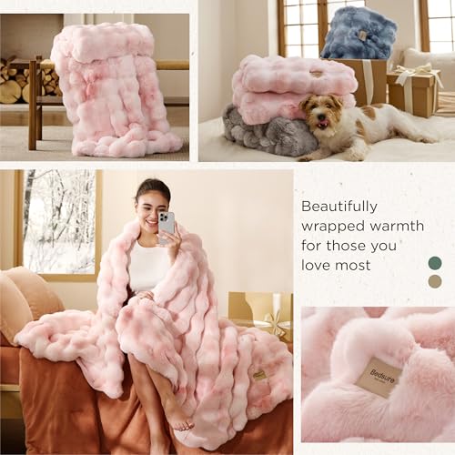 Bedsure GentleSoft Fluffy Pink Bubble Blanket, Fuzzy Soft Faux Fur Throw Blanket for Couch, Faux Fur Decor Gifts for Teenage Girls, Thick Warm Furry Cozy Gifts for Women, Tie-dye Pink, 50x60 Inch