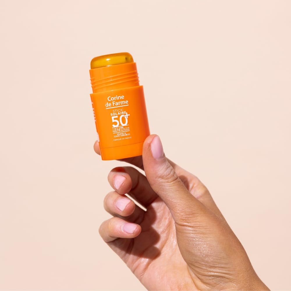 Corine de Farme - Stick Solaire SPF 50+ Très Haute Protection UVA/UVB - Zones Sensibles Visage Cicatrices et Tatouages - Fini Invisible - Actif Antioxydant Microalgue - 15ml