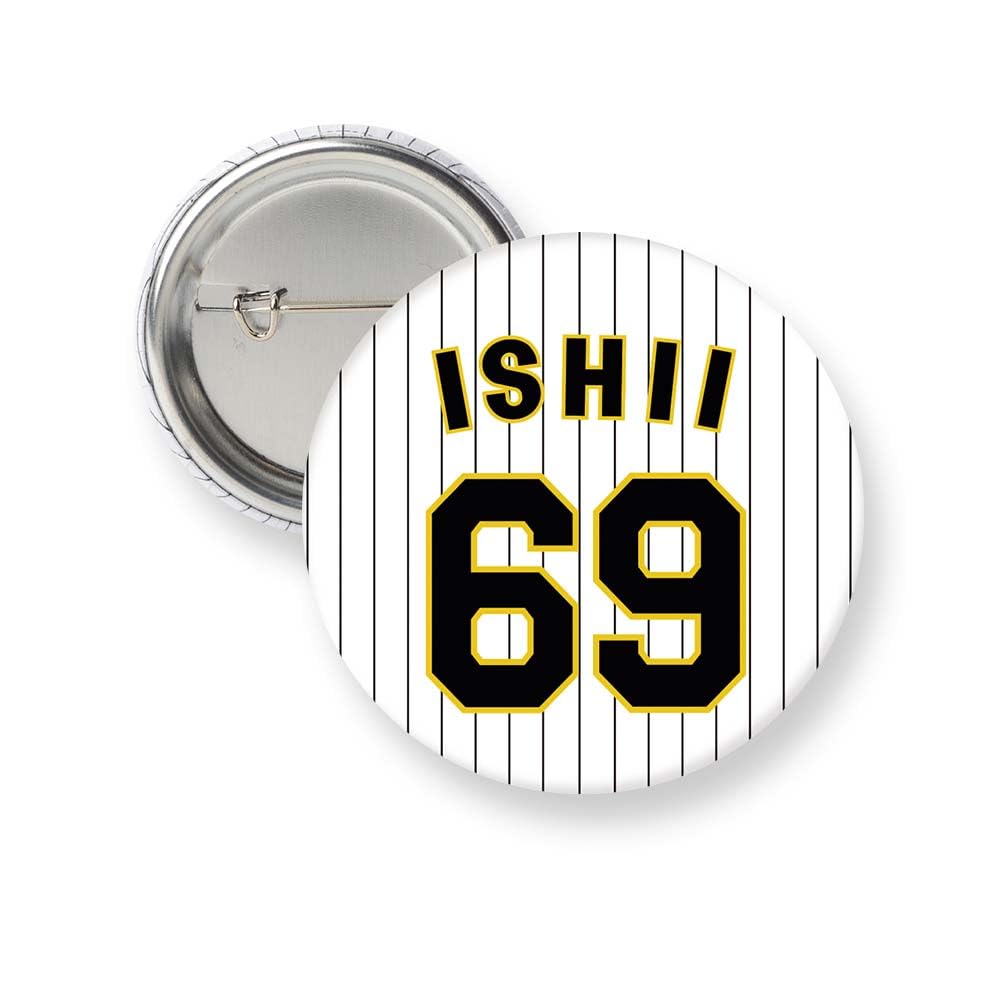 ちいかわ　阪神　タイガース　缶バッジ ちいかわ 阪神 タイガース 缶バッジ - メルカリ