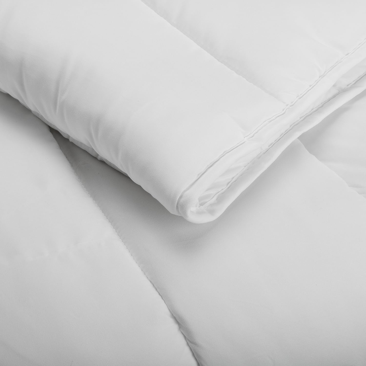 Pikolin Home - Kołdra z włókna Aloe Vera jesień-zima 300 gr, Dermoprotector i oddychająca, dla wrażliwej skóry, wypełnienie łóżka 100/105 (180 x 220 cm)
