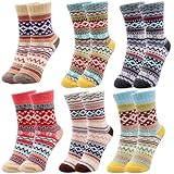 【Cadeau Parfait】 Les chaussettes hiver femme conviennent à de nombreuses occasions et peuvent être librement combinées avec des vêtements et des chaussures telles que des bottes, des bottes de neige et des baskets. C'est également un cadeau idéal pour votre famille, votre amoureux ou vos amis en hiver