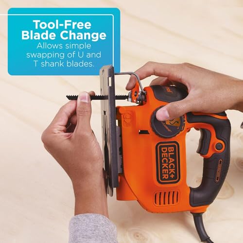 Black+Decker BDEJS600C Corded Jigsaw