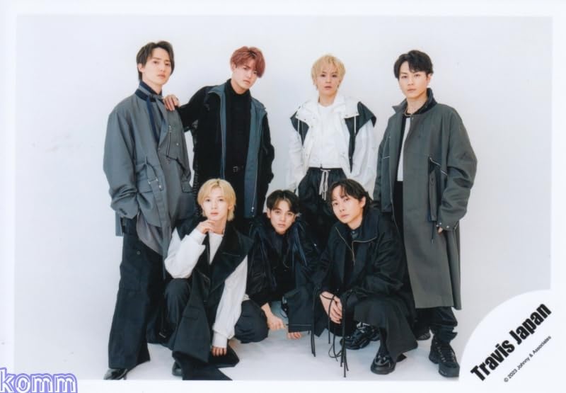 Amazon.co.jp: Travis Japan 公式 生 写真（集合）TJ00661
