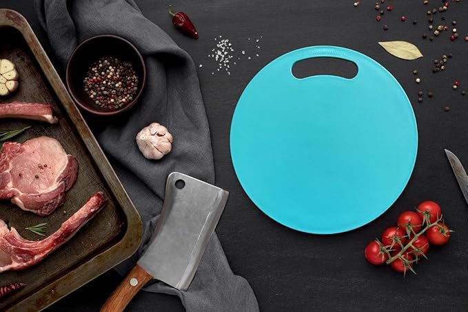 Image of Round Plastic Cutting /Chopping Board with Handle for Vegetable, Fruits, Cheese - Color May Vary