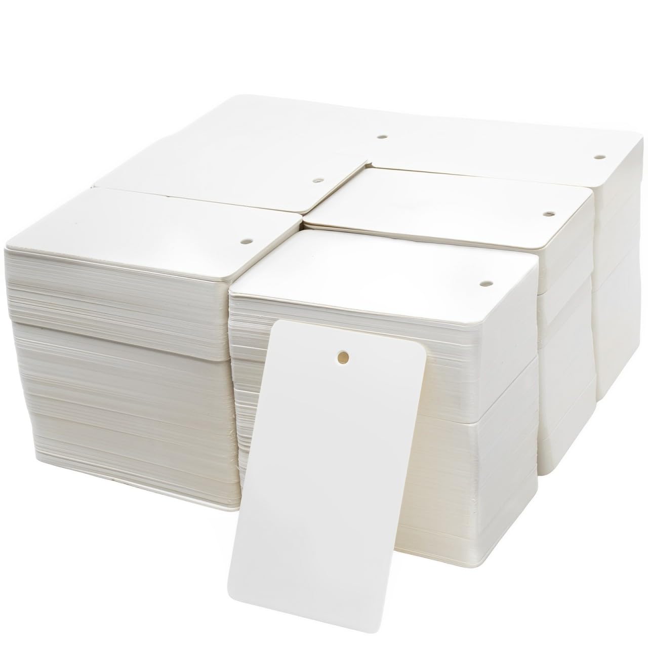 Paquete de 3000 etiquetas colgantes de papel blanco en blanco, 1.75 x 2.95 pulgadas, etiquetas de regalo duraderas para venta al por menor, ropa, manualidades y etiquetado personalizado