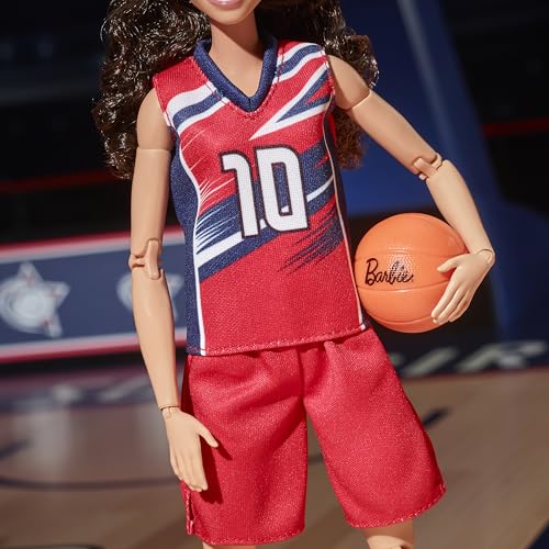 Muñeca Barbie Signature Sue Bird con balón de baloncesto miniatura 4