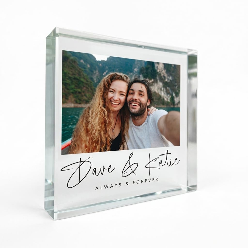 Personalised Couples Photo Crystal Token - Custom Message & Image | Freestanding Solid Glass Block - Valentine's Day, Anniversary | Keepsake for Him/Her | 9x9x2cm