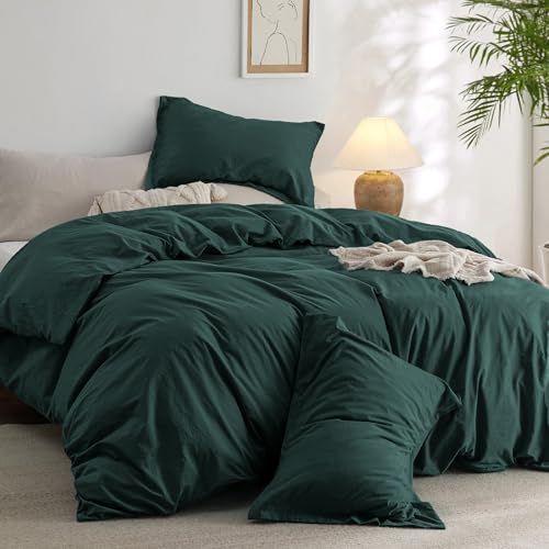 Image of Bedsure Comforter Set Queen Size - Cotton Fabric with Microfiber Inner Fill, Forest Green PureWoven Soft Bed Set for All Seasons, 3 Pieces, 1 Comforter (90 inchx90 inch) and 2 Pillow Cases (20 inchx26 inch)