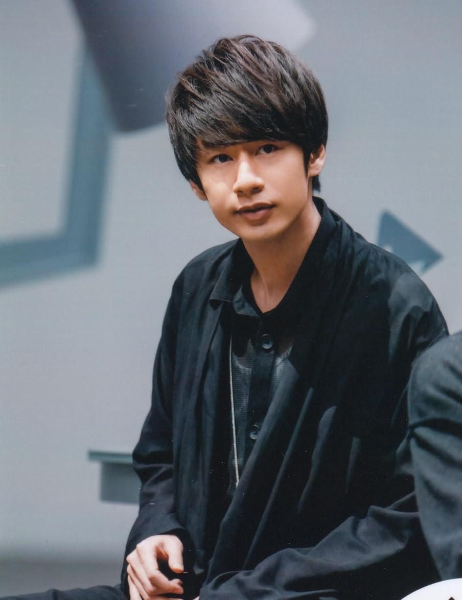 KAT-TUN 公式写真 Amazon.co.jp: KAT-TUN 公式生写真 （中丸雄一）KA00148 : おもちゃ