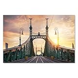 Qualité d'impression durable: grâce à nos encres résistantes aux UV, nous garantissons des couleurs vives et des détails nets qui embellissent durablement vos murs et les protègent de la décoloration.