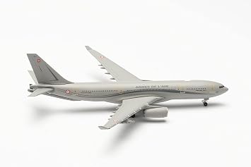 Herpa HE536677 1-500 Scale French Air Force Model Airplane for A330Mrttt