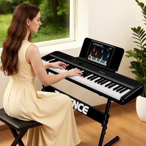 TERENCE - Piano electrónico de 61 teclas con soporte, 2 altavoces de 5 W, respuesta táctil, ideal para principiantes y adultos, portátil, MIDI, 128 sonidos