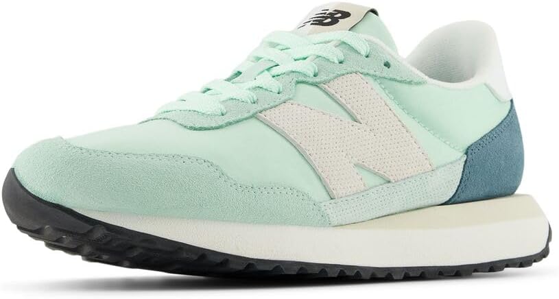 New Balance Women's 237