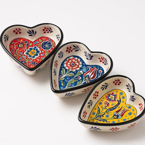 Set di 3 ciotole in ceramica turche fatte a mano a forma di cuore, piatti da portata colorati dipinti a mano, set decorativo per snack e condimenti, piccolo portagioie per casa, cucina e regalo (T6)