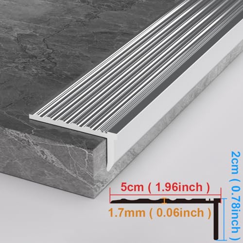 Peldaños antideslizantes para evitar caídas con protector de aluminio 3