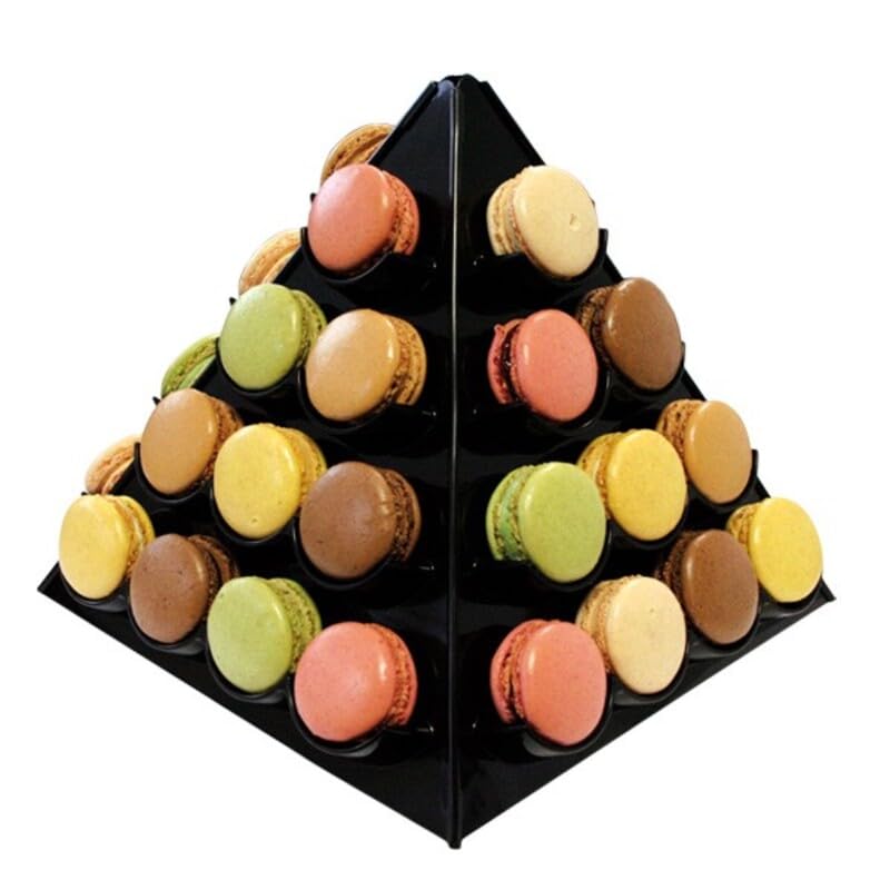 Pyramide à macarons noire