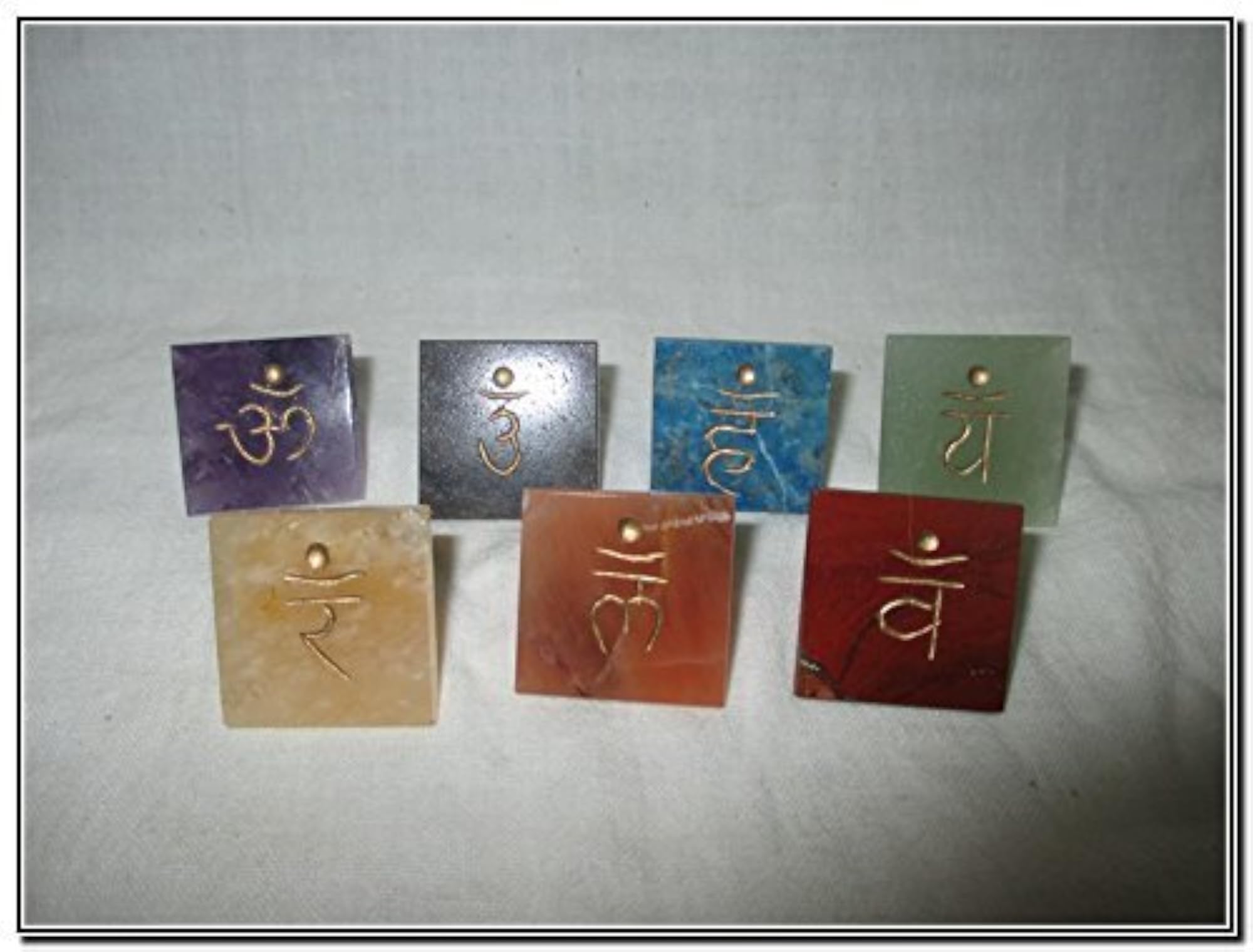 Jet International Crystal Therapy Chakra Pyramid Set